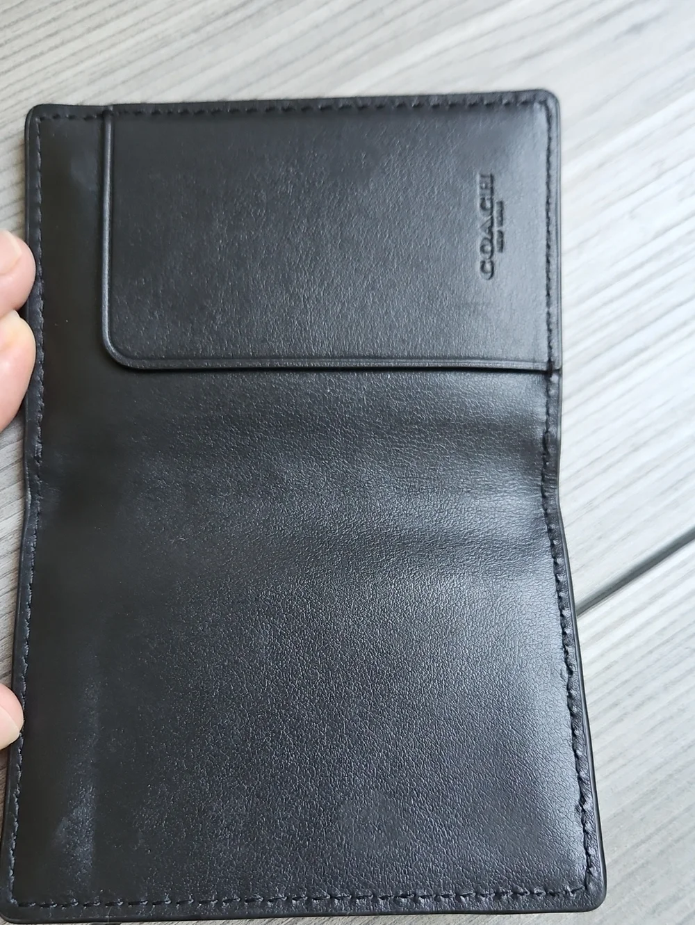 Coach men's bifold card case wallet in black leather